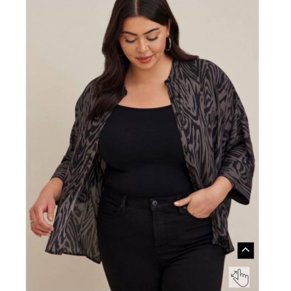 Torrid Black And Grey Sheer Zebra Print Blouse Size 2X